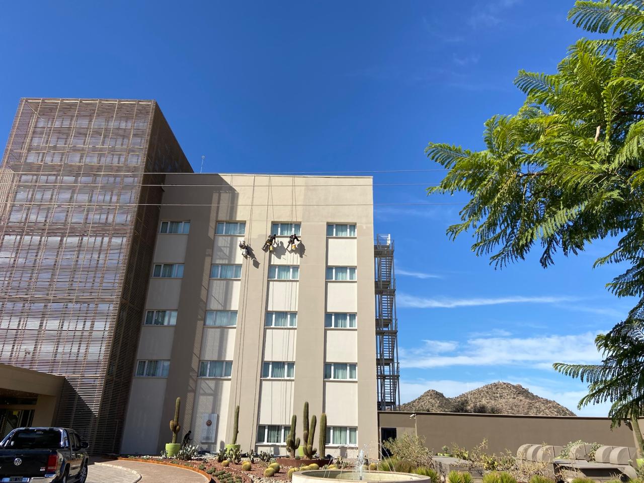 Vista general de proyecto de pintura exterior